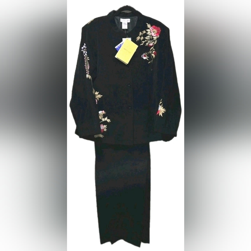 Nwt Susan Graver Embroidered Velvet 2 Pc Pantsuit, Black Size 2X